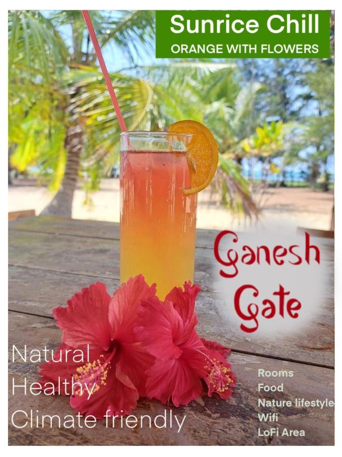 Ganesh Gate 호텔 포투빌 외부 사진