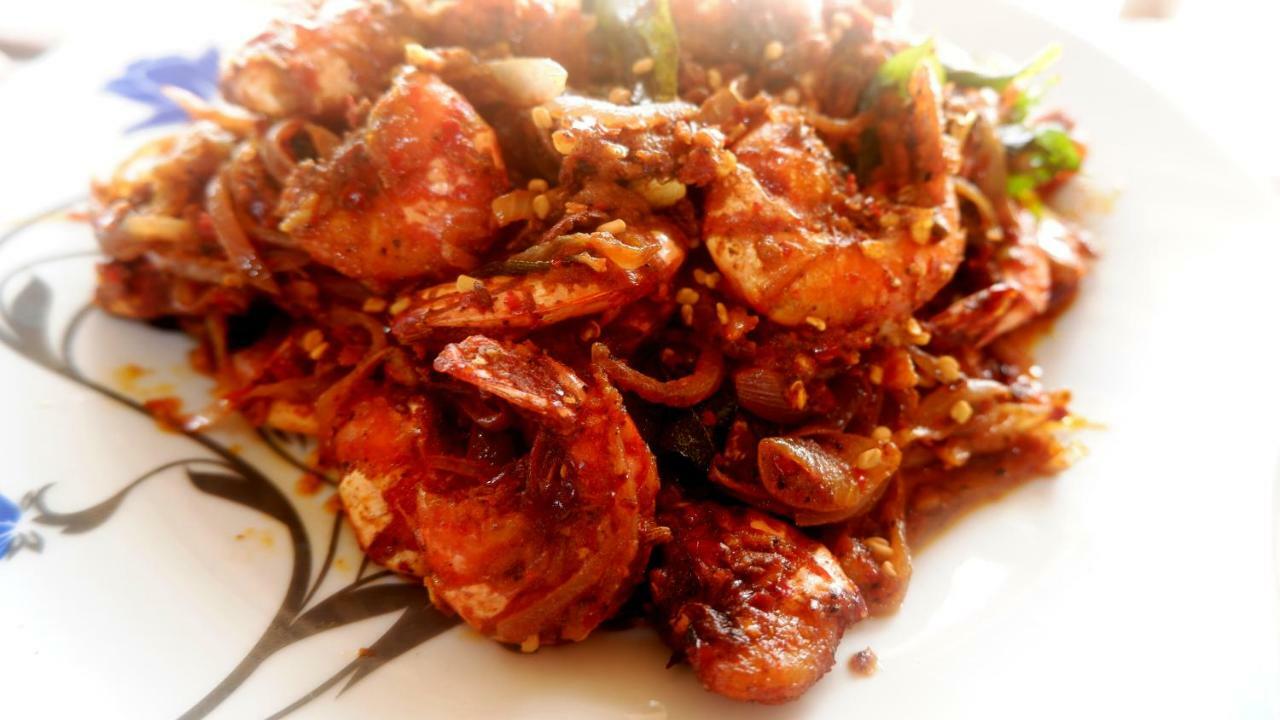 Ganesh Gate 호텔 포투빌 외부 사진