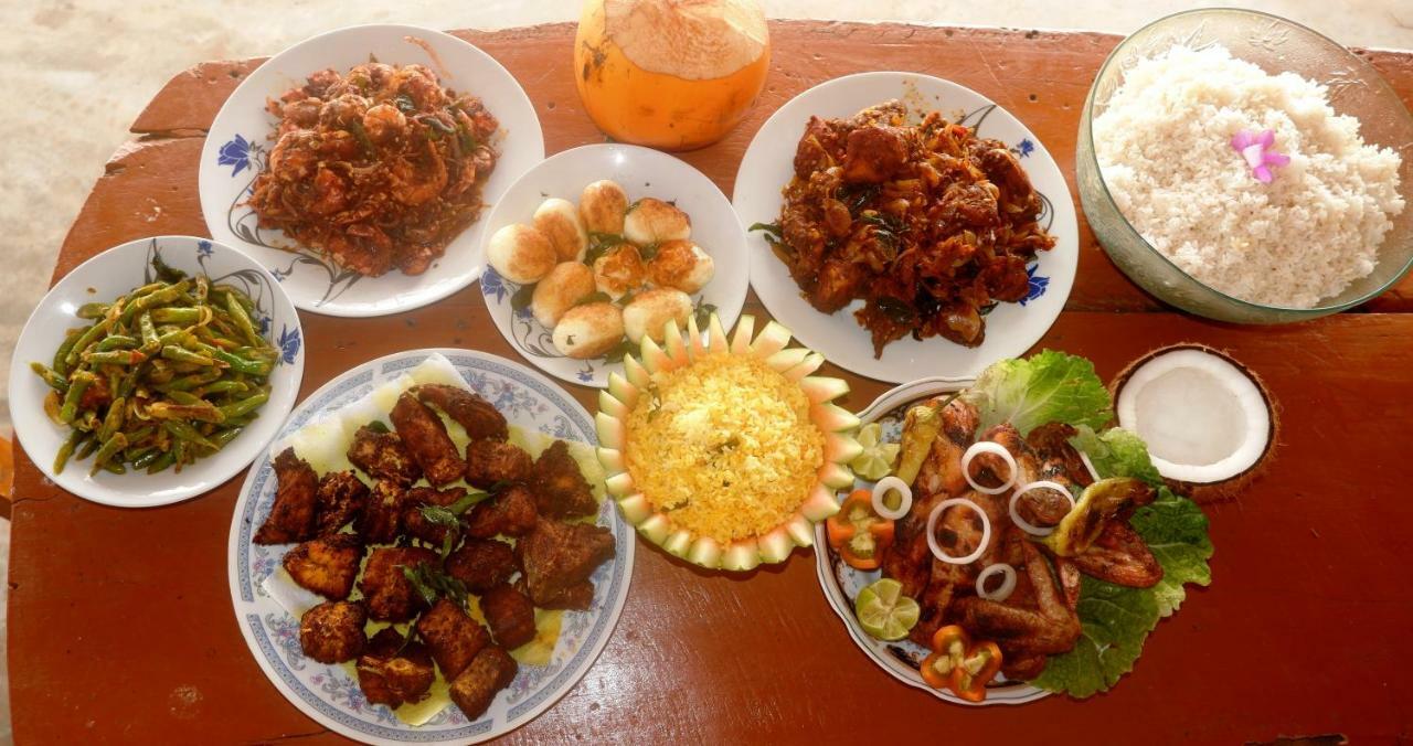 Ganesh Gate 호텔 포투빌 외부 사진